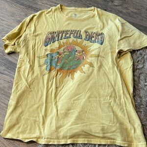 Distressed Grateful Dead Shirt